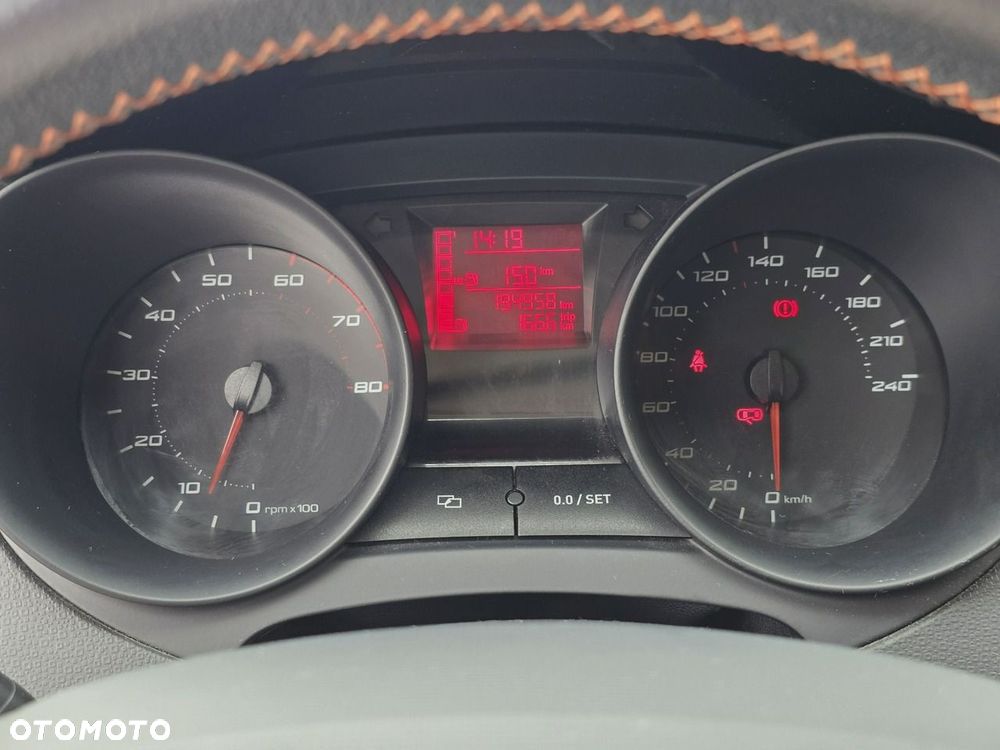 Seat Ibiza SC 1.6 16V Sport - 17