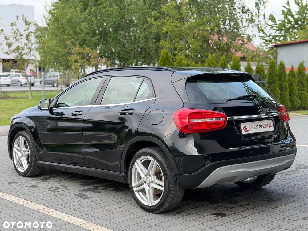 Mercedes-Benz GLA - 3