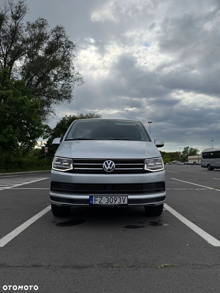 Volkswagen Caravelle 2.0 TDI L1 Highline 4Motion - 2