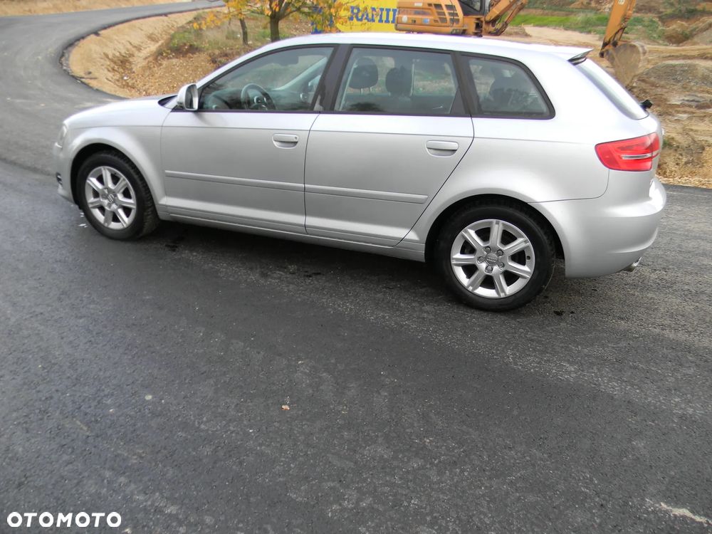 Audi A3 Sportback - 12