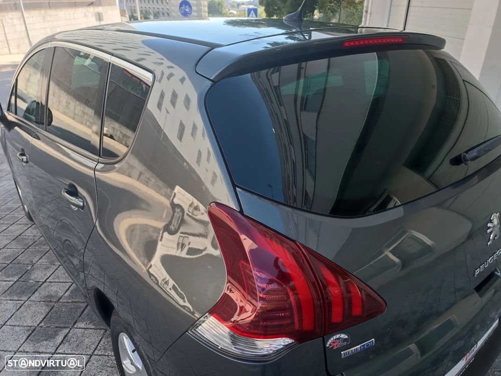 Peugeot 3008 1.6 BlueHDi Style EAT6 - 10
