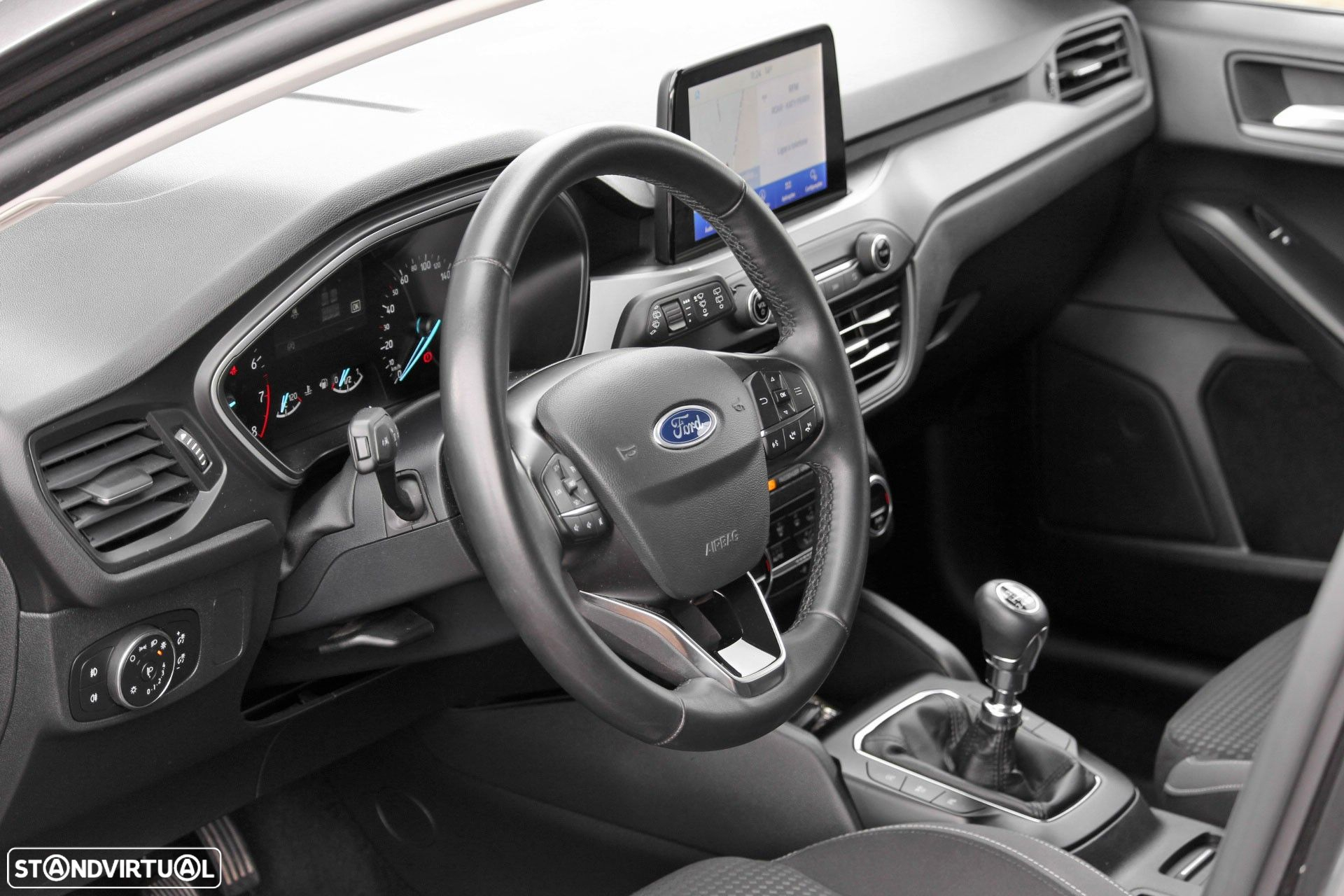 Ford Focus 1.0 EcoBoost MHEV Connected - 8