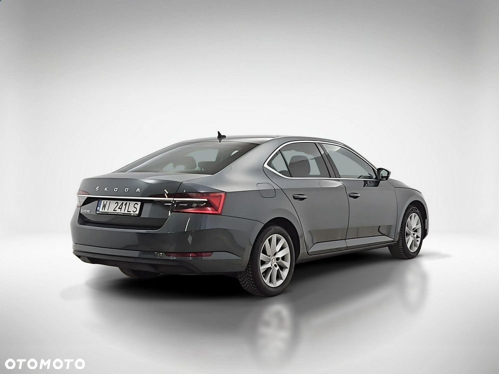 Skoda Superb 1.5 TSI Ambition - 5