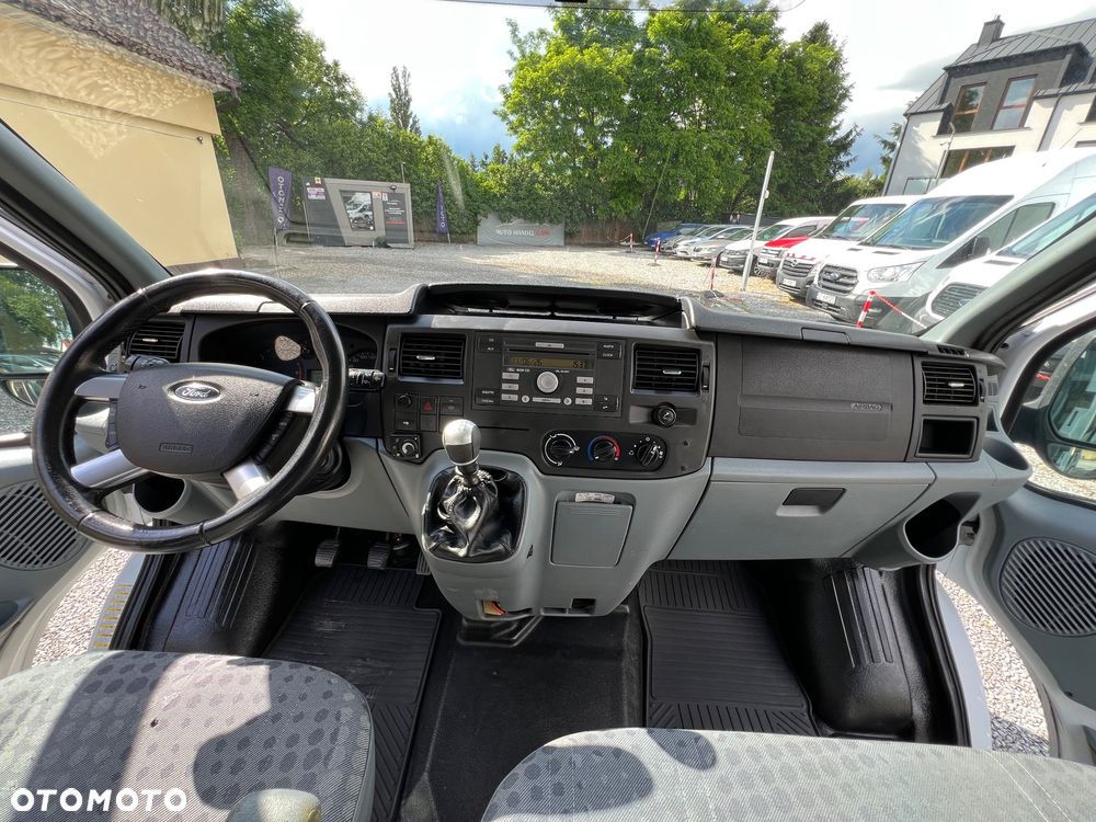 Ford Transit Furgon Brygadowy Doka 6 os. 4x4 AWD L3H2 2.4 TDCI 140KM Webasto HAK - 12