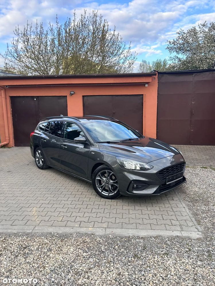 Ford Focus 1.5 EcoBlue Start-Stopp-System ST-LINE - 2