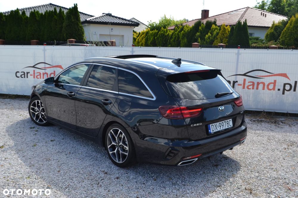 Kia Ceed 1.6 CRDi GT Line - 11