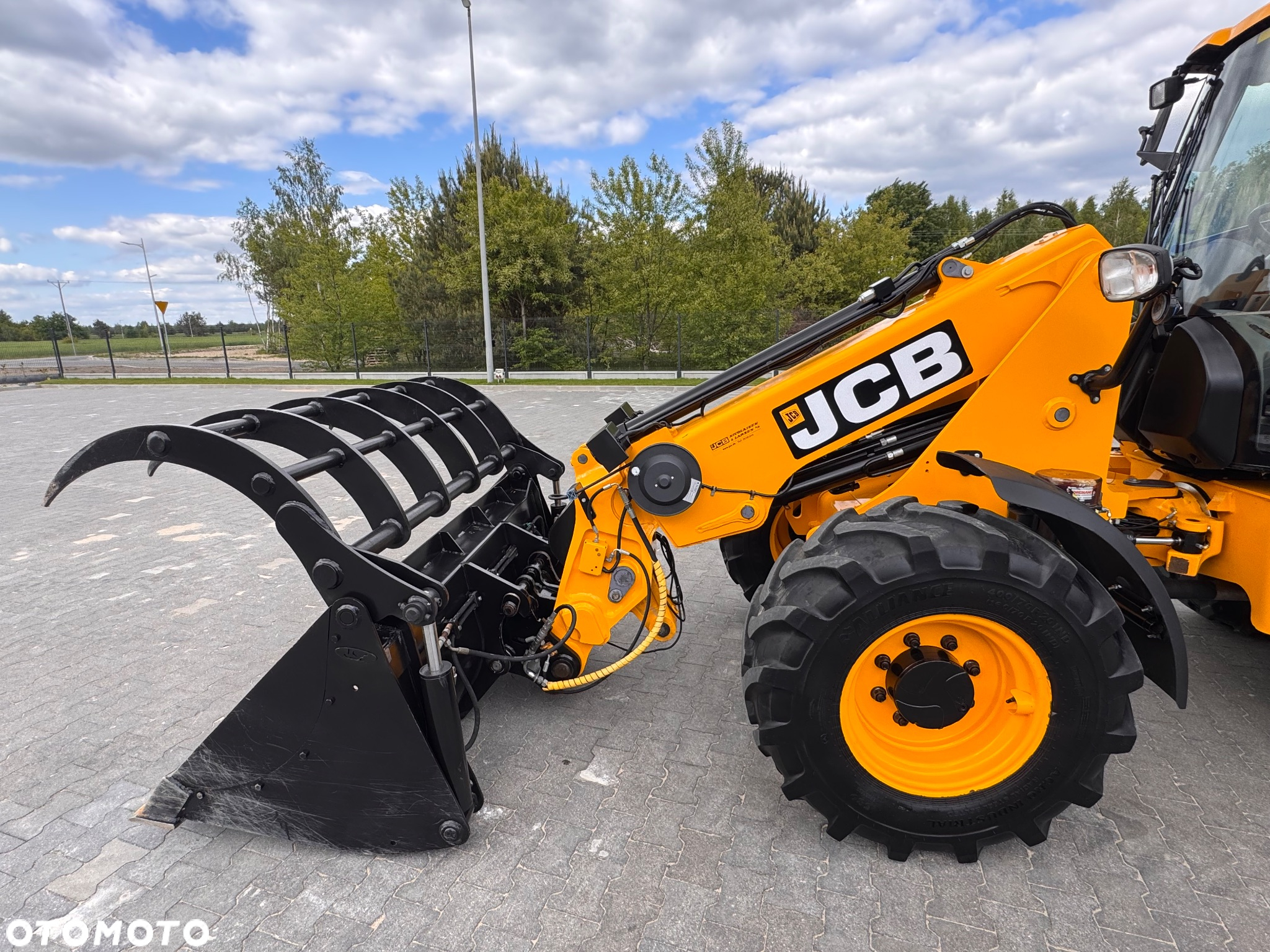 JCB TM 220 |przegubowo-teleskopowa | 2019r| 2 łyżki | krokodyl | szybka jazda 40km | - 23