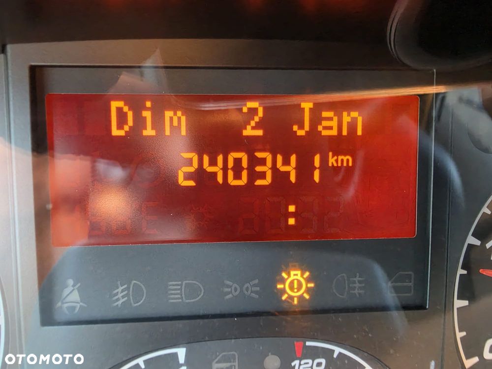 Iveco 35C13 - 6