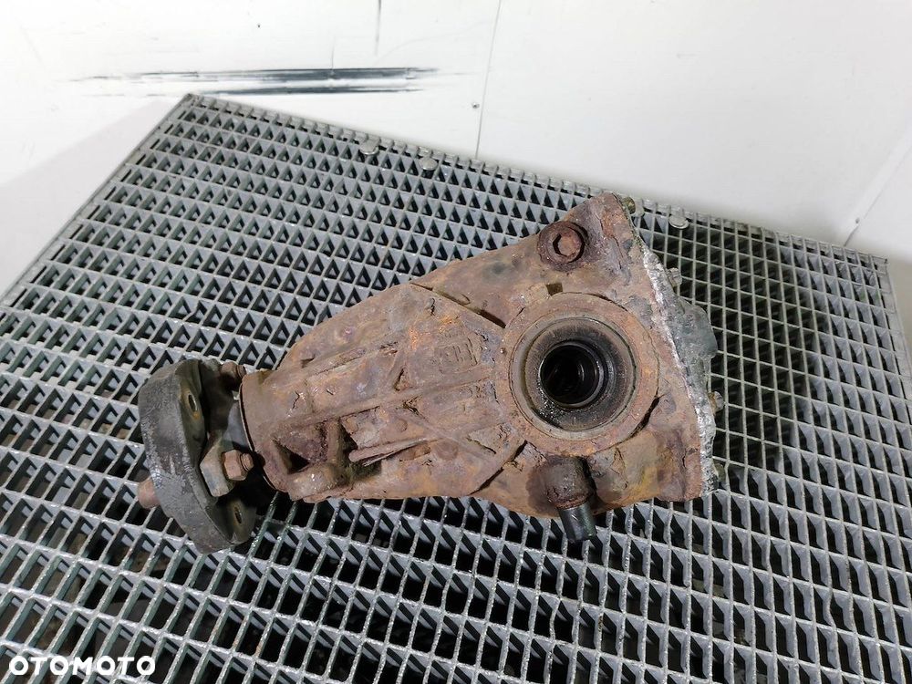 DYFERENCJAŁ TYŁ MERCEDES-BENZ W203 CL A2033510205 1.8 KOMPRESSOR - 2