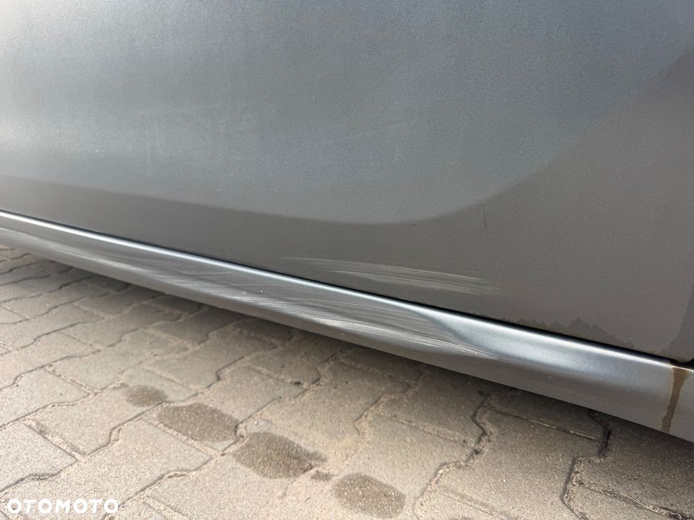 Peugeot 208 1.2 PureTech Allure - 5