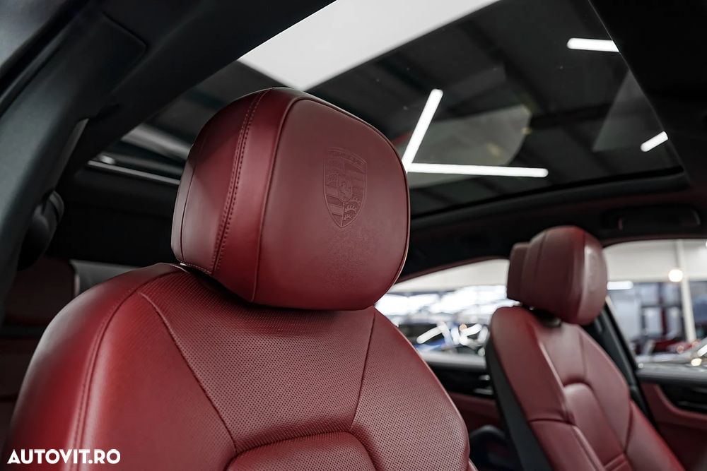 Porsche Cayenne Coupe E-Hybrid Tiptronic S Platinum Edition - 8