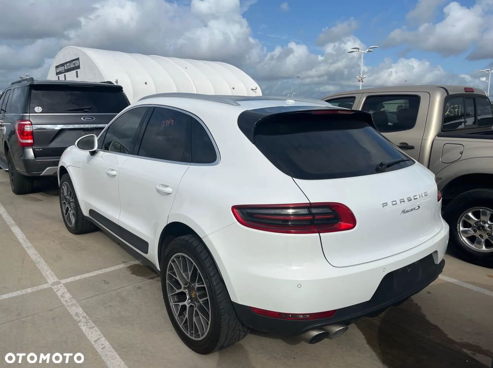 Porsche Macan - 3