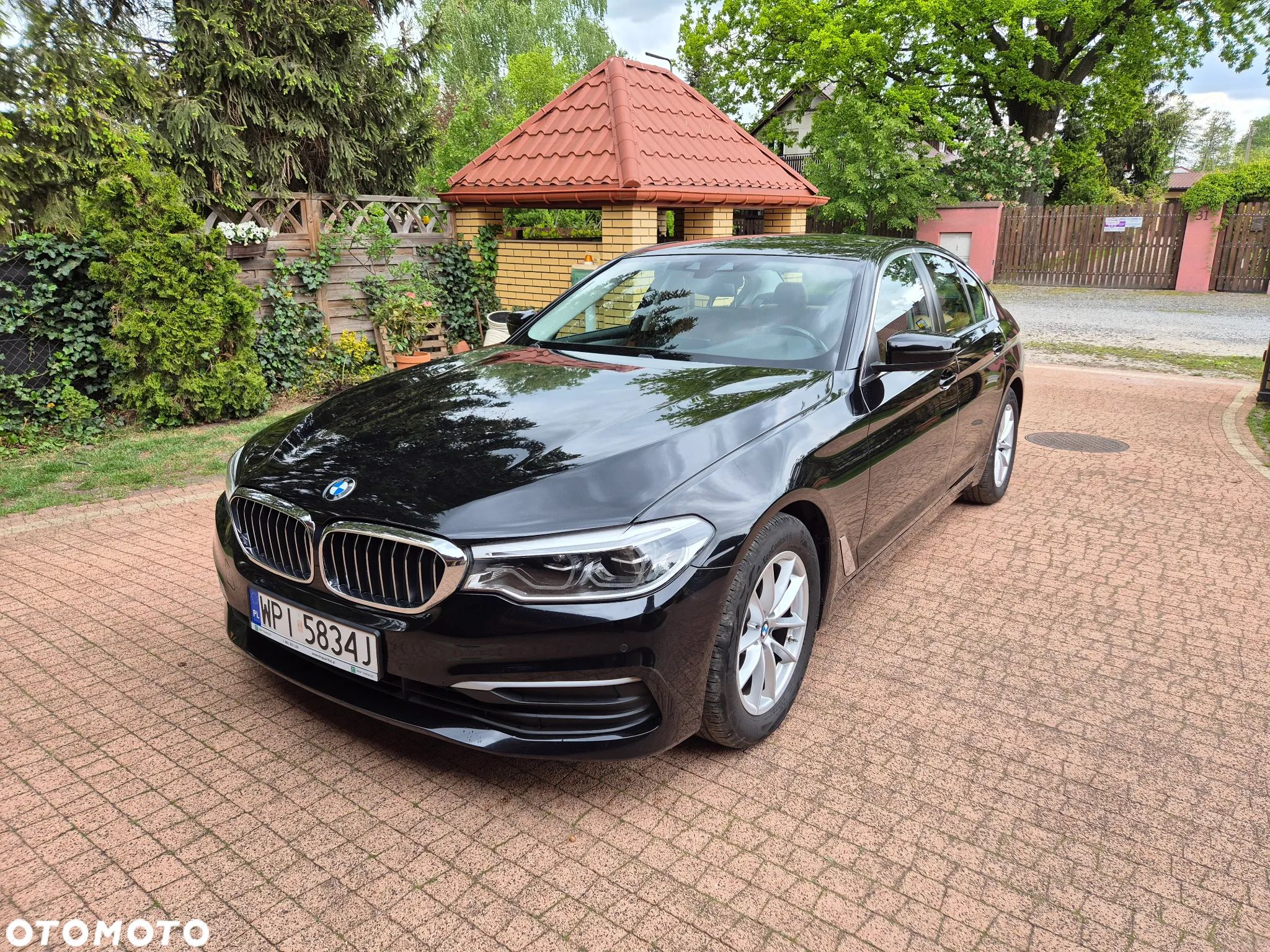 BMW Seria 5 520i - 1