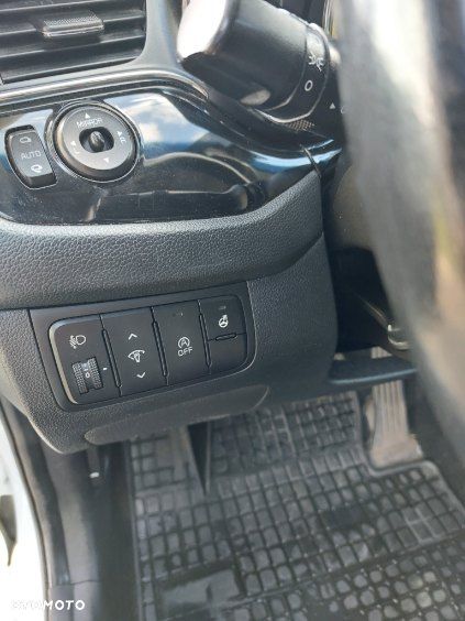 Kia Ceed 1.6 CRDi L Business Line DCT - 10