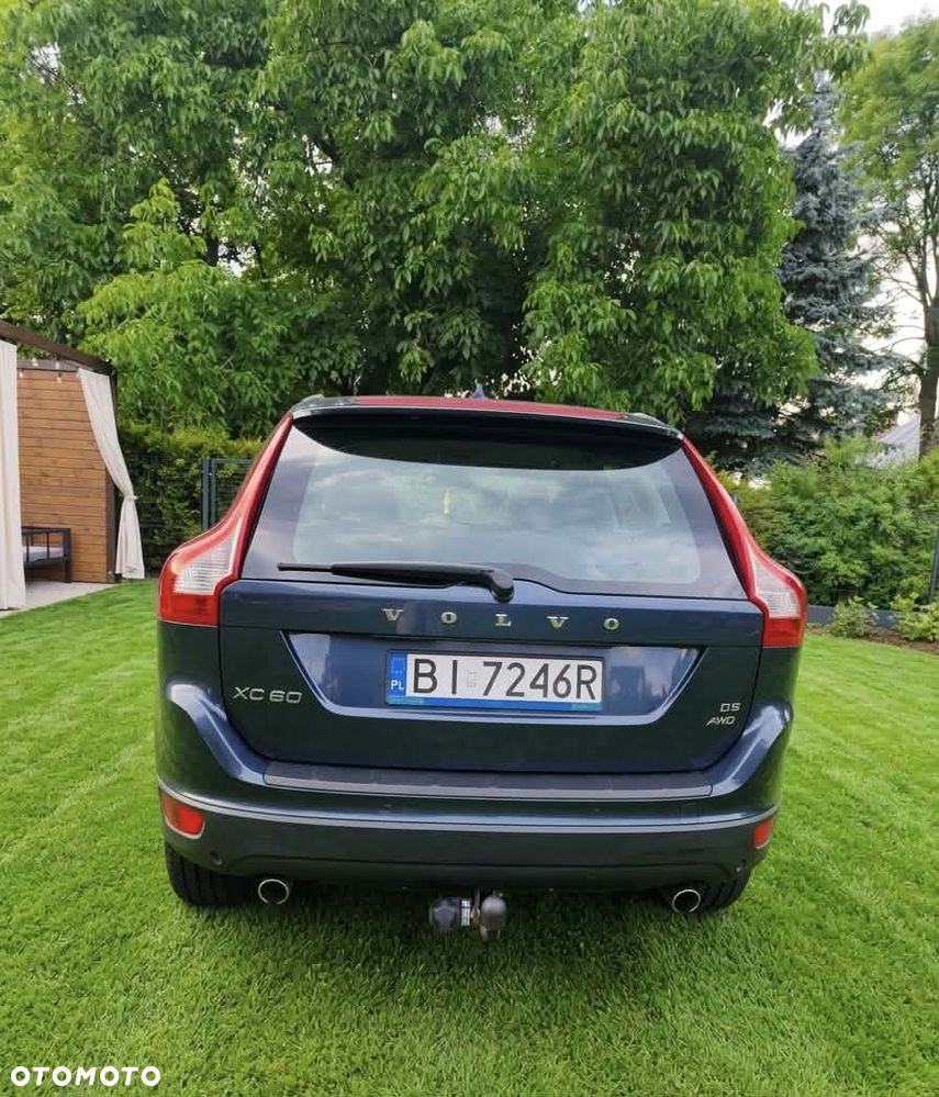 Volvo XC 60 D5 AWD - 4