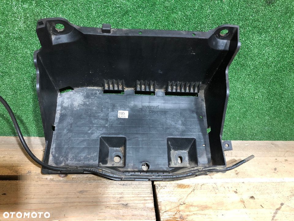 JAGUAR XF X250 07- PODSTAWA AKUMULATORA 8X23-10764-AD