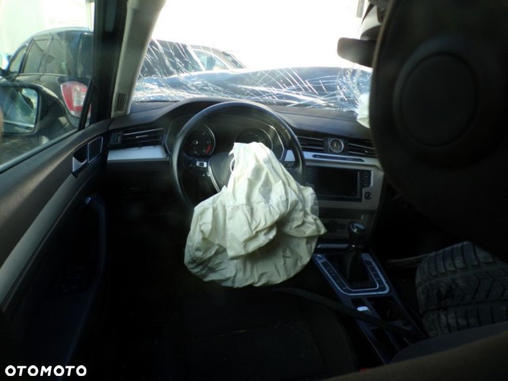 Części- Volkswagen Passat B8 2.0 TDI 150 KM 16R - 5