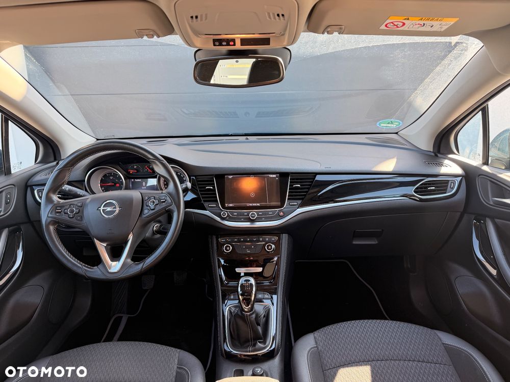 Opel Astra 1.4 Turbo Edition - 12