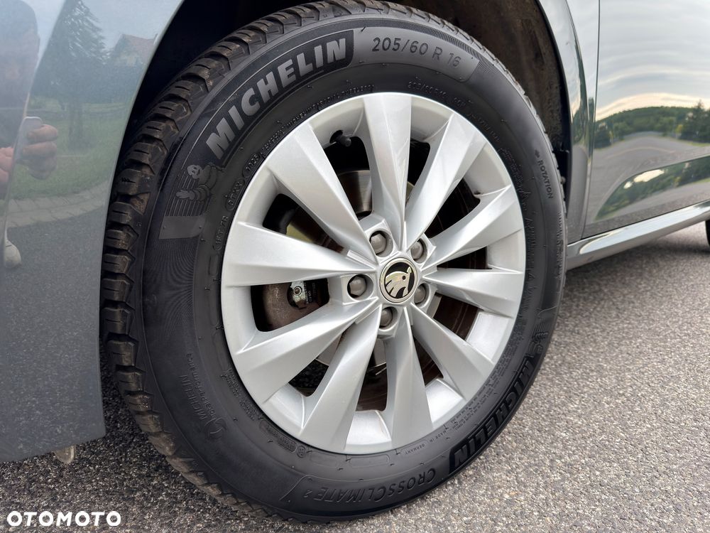 Skoda Kamiq 1.0 TSI DSG Monte Carlo - 7
