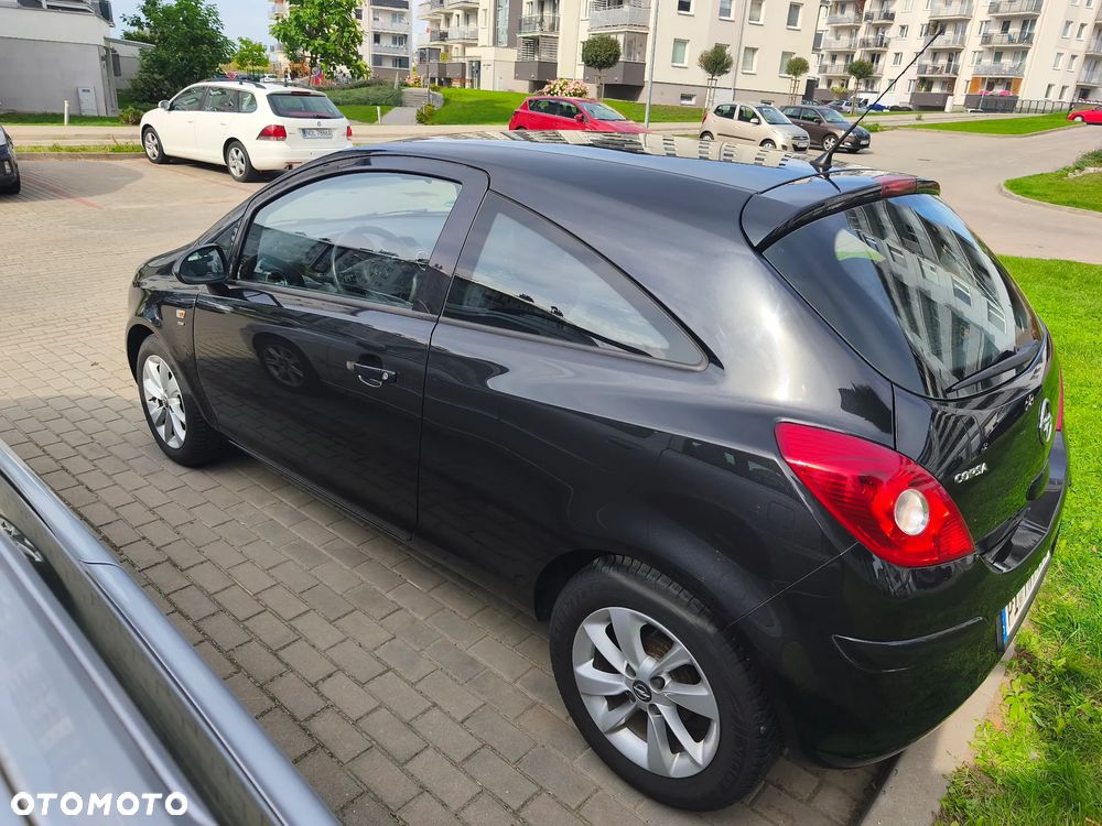 Opel Corsa 1.2 16V Energy - 17