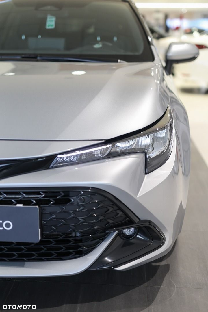 Toyota Corolla - 27