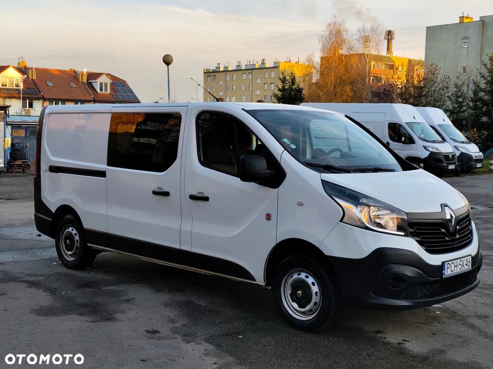 Renault Trafic - 1