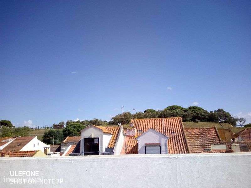 Casa para arrendar no Seixal, frente ao rio e a Lisboa - Grande imagem: 3/12