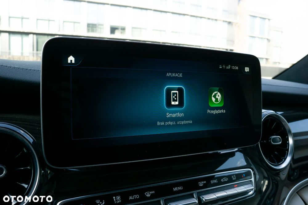 Mercedes-Benz Klasa V 300 d 4-Matic 9G-Tronic Avantgarde (d³ugi) - 39