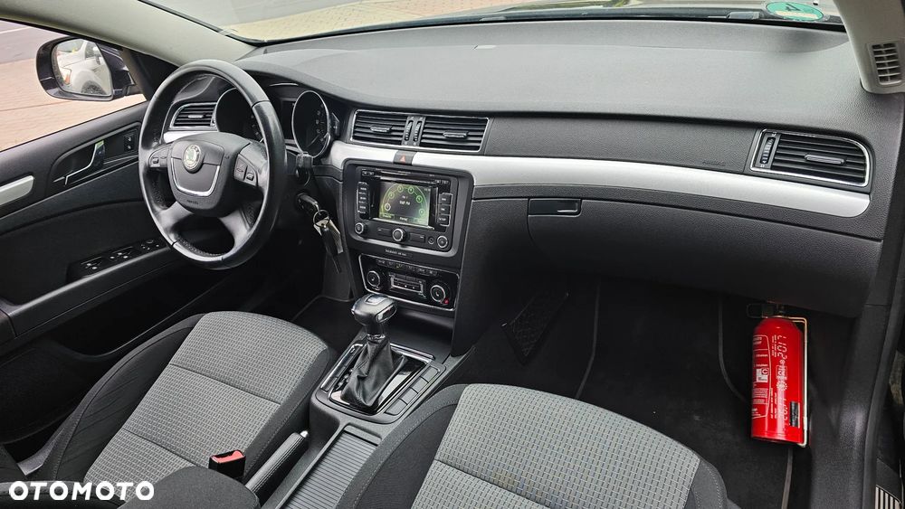 Skoda Superb - 24