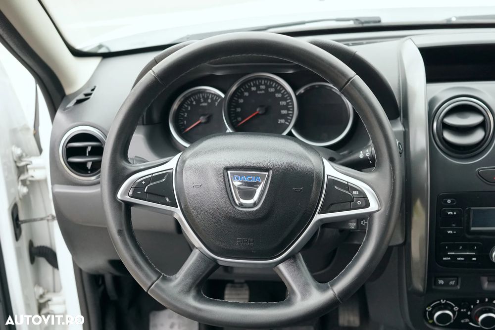 Dacia Duster dCi 110 FAP 4x4 Laureate - 10