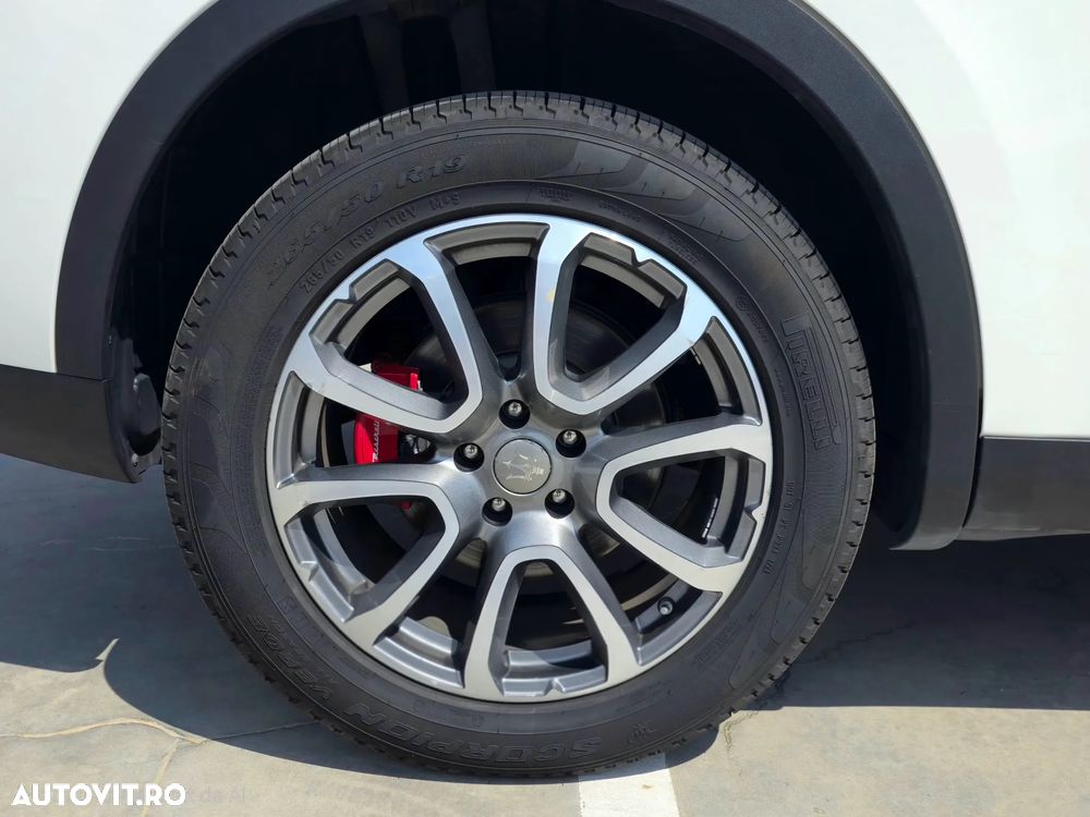 Maserati Levante Q4 GranLusso - 34