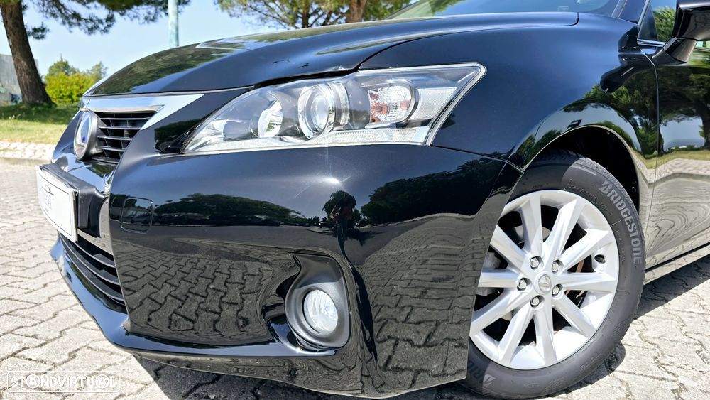 Lexus CT 200h 09 P.Dynamic - 13