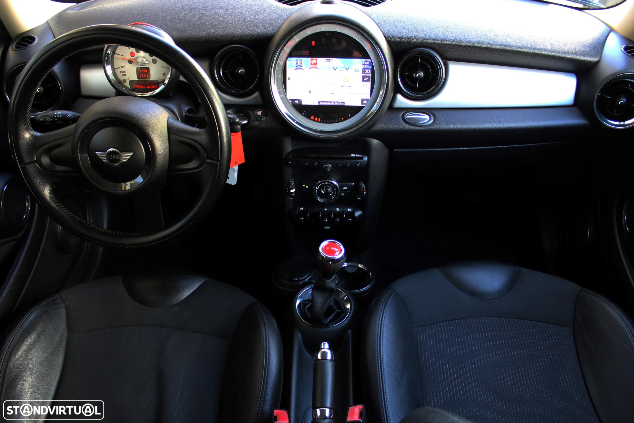 MINI Clubman Cooper D - 17