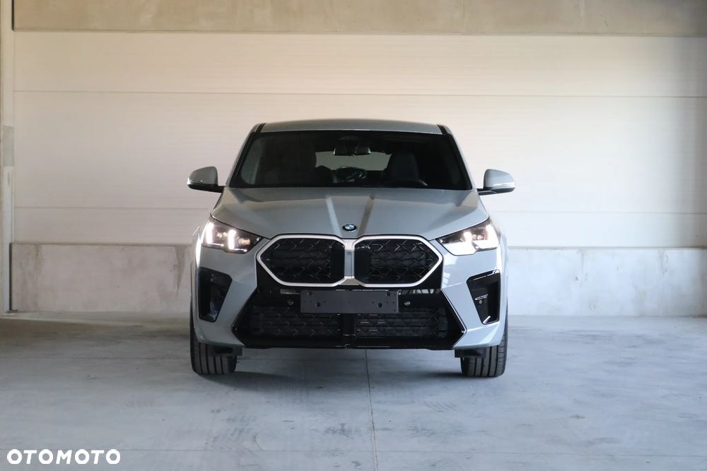 BMW X2 xDrive20d mHEV - 2