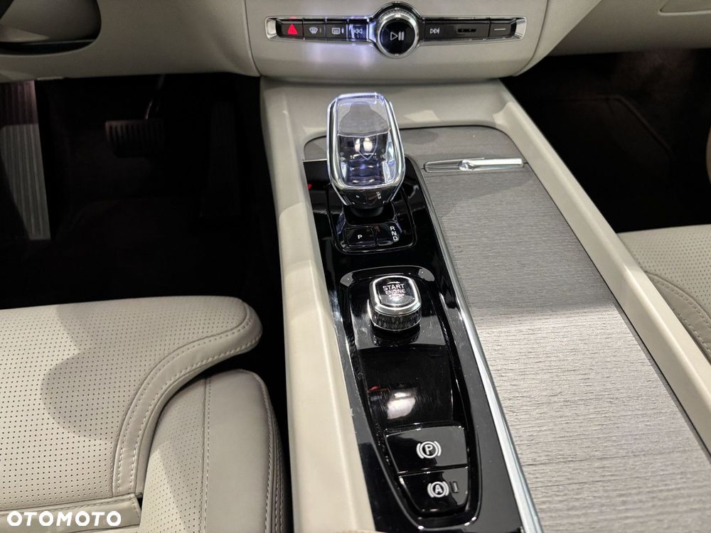 Volvo XC 60 - 14
