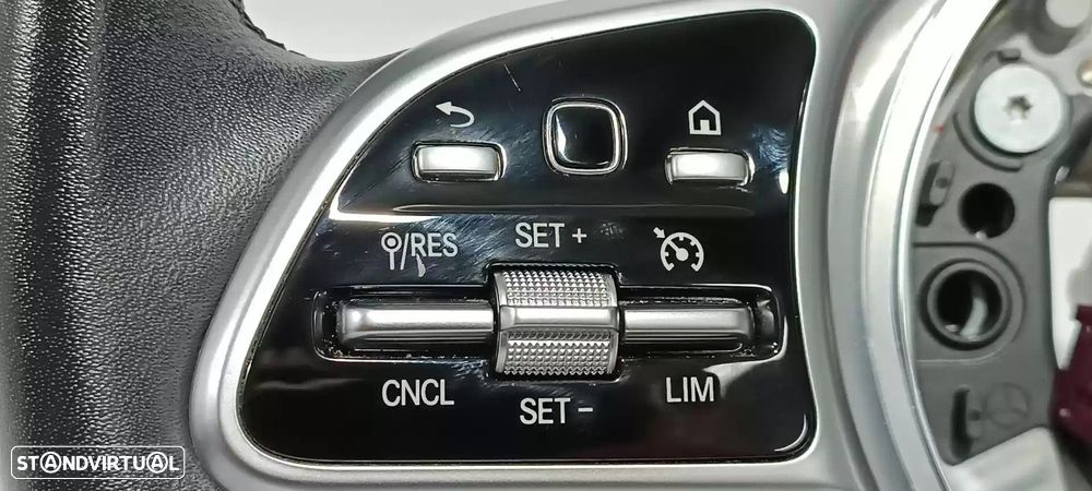 VOLANTE MERCEDES-BENZ CLASSE A 2019 -A0004605804 - 2