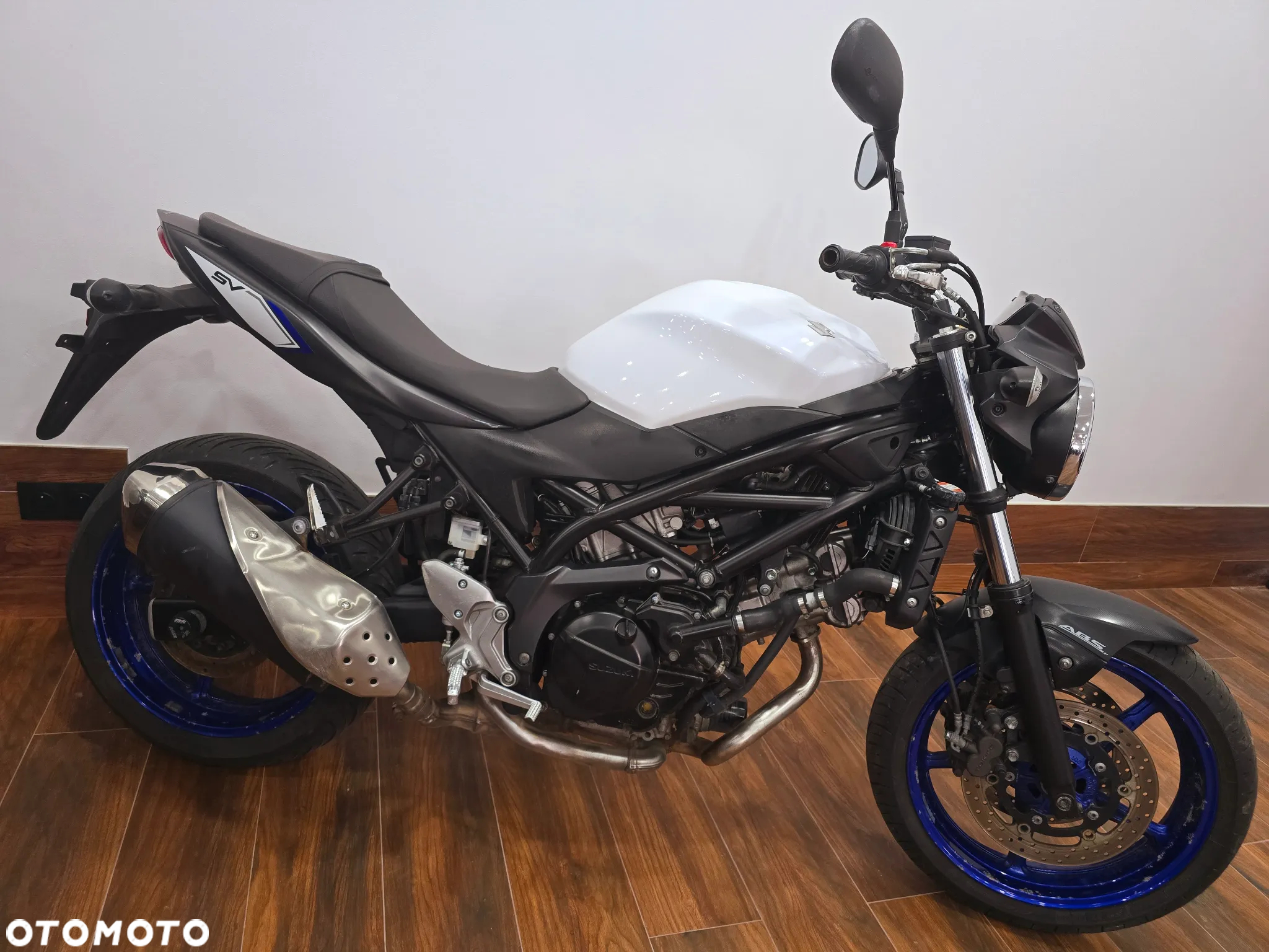 Suzuki SV - 6