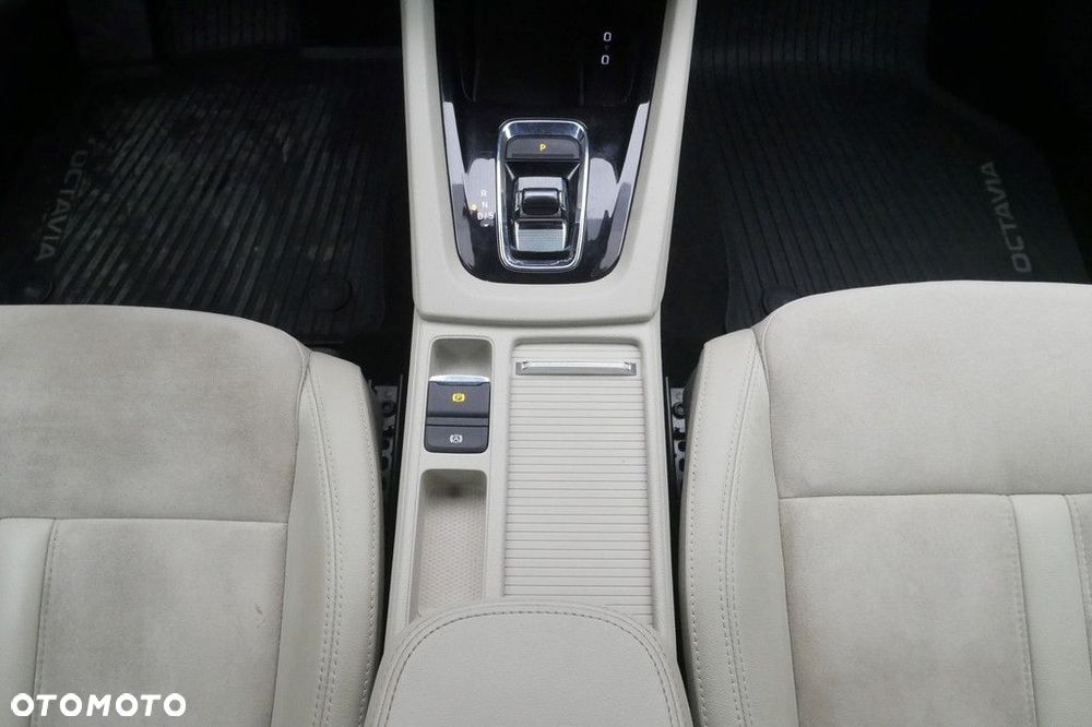 Skoda Octavia - 11