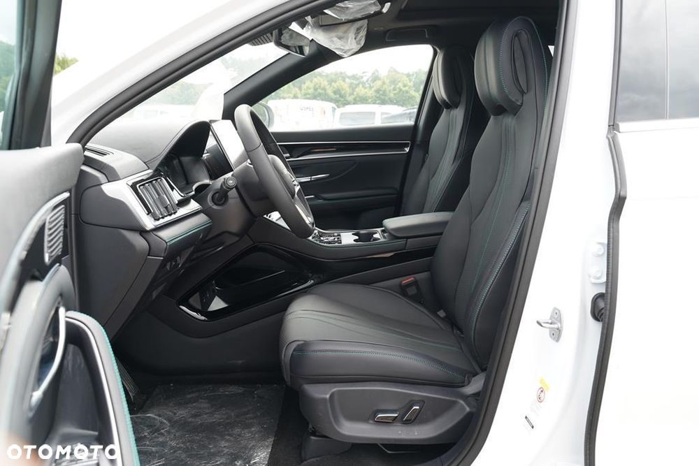 BYD Seal U DM-i 1.5 Boost - 11