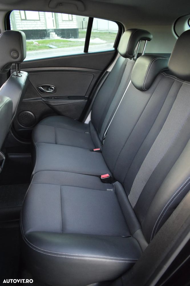 Renault Megane 1.5 dCi Dynamique Aut. - 30