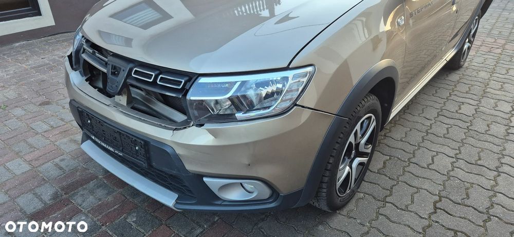 Dacia Sandero Stepway TCe 90 Easy-R Celebration - 12