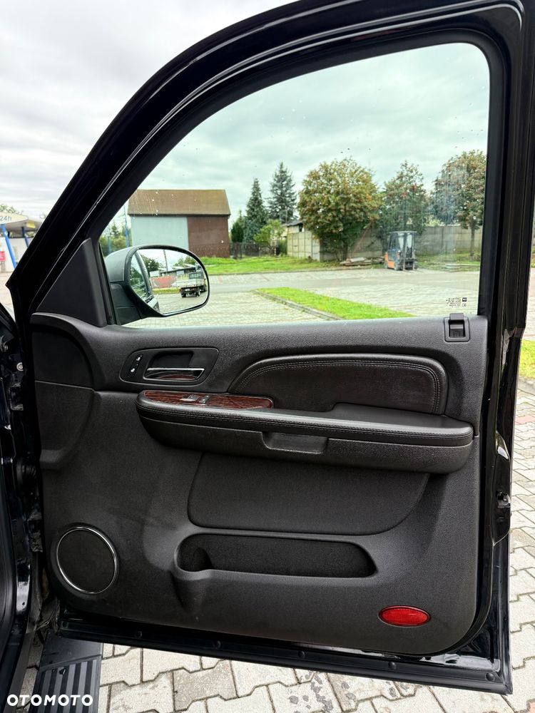 GMC Yukon Denali 6.2 - 18