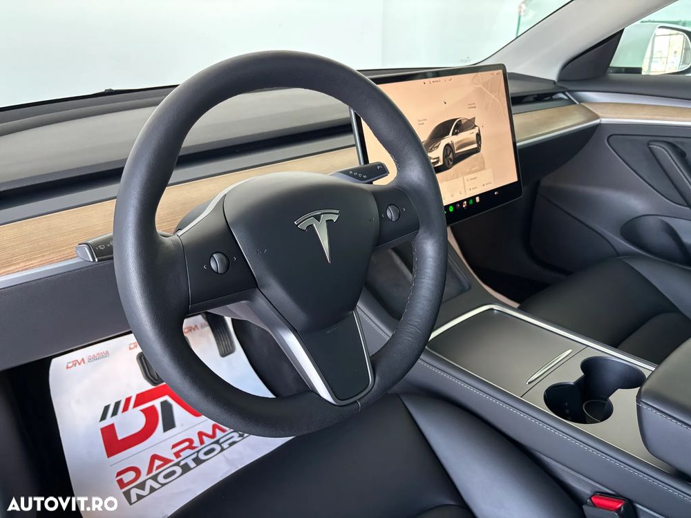 Tesla Model 3 Langstreckenbatterie Allradantrieb Dual Motor - 10