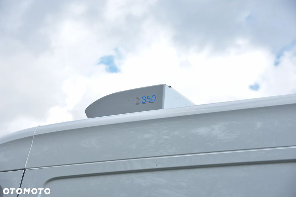 Renault Master Izoterma Chłodnia 2.0 150KM - 14