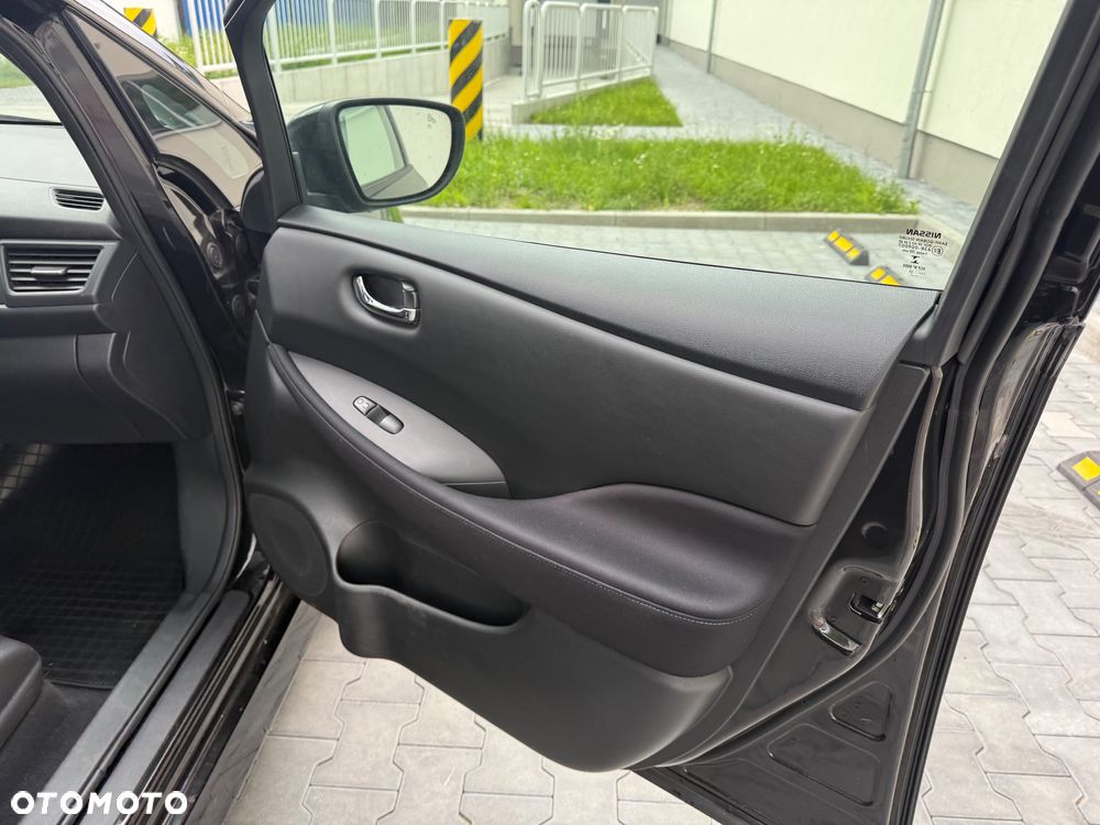 Nissan Leaf - 15