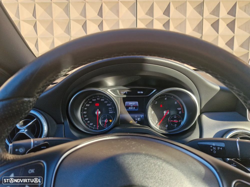 Mercedes-Benz CLA 220 CDI 7G-DCT Urban - 8