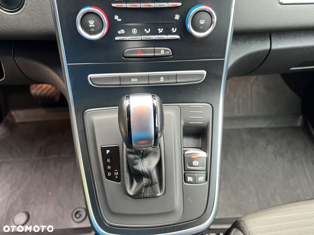 Renault Scenic 1.3 TCe Energy Intens EDC - 28