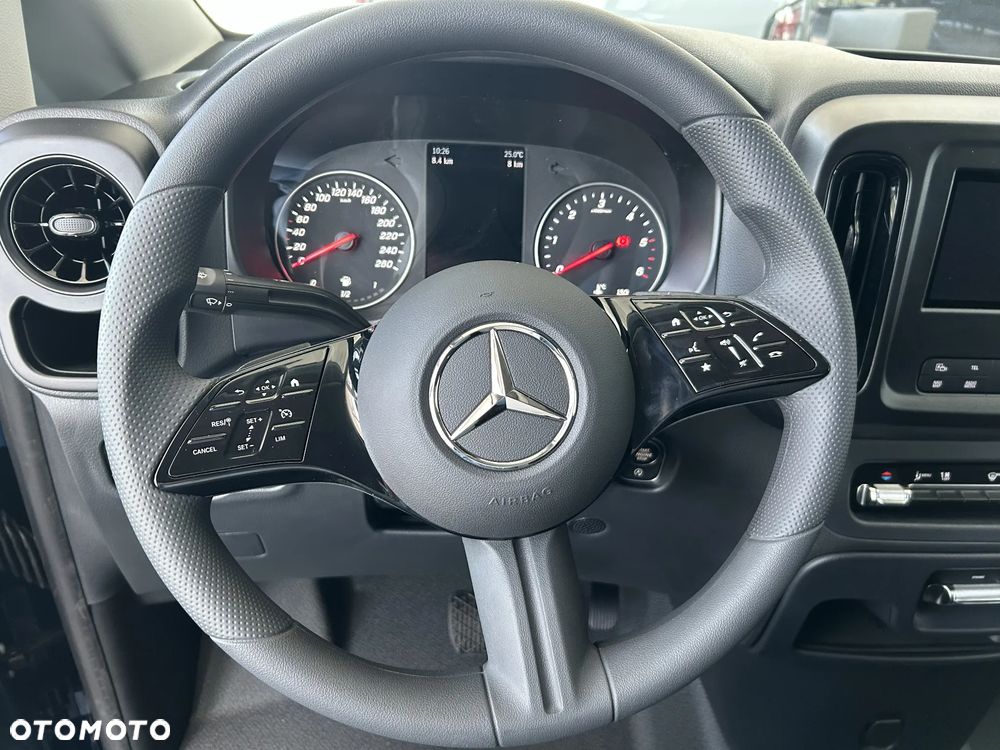 Mercedes-Benz Vito - 12
