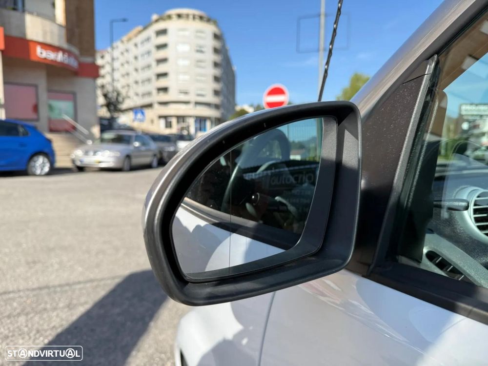 Smart ForTwo Coupé 1.0 mhd Passion 71 Softouch - 24