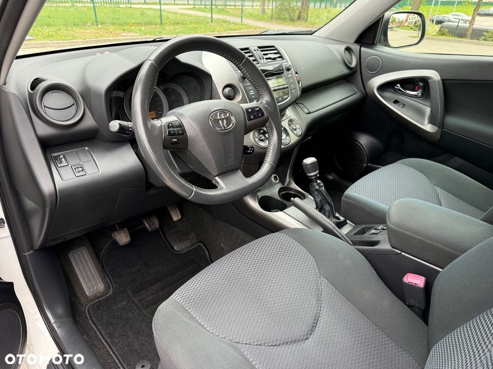 Toyota RAV4 2.0 4x2 Sol - 16